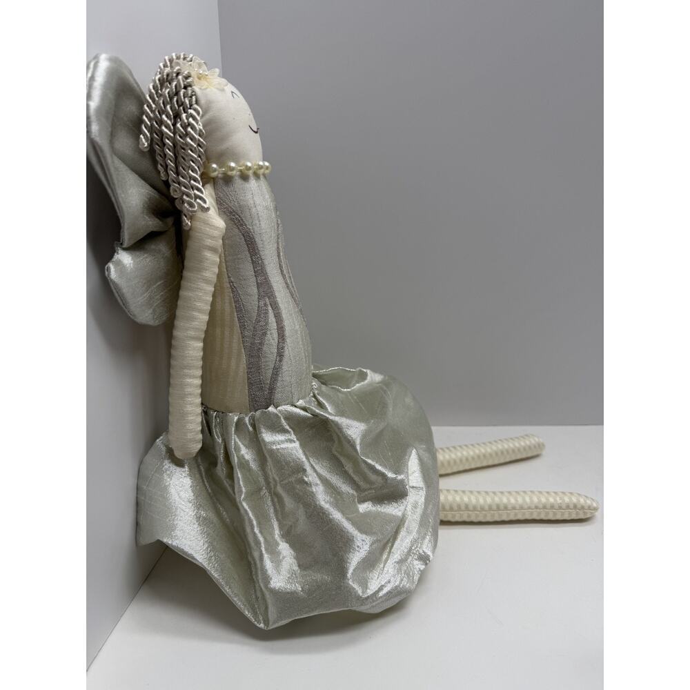 Woof & Poof Angel Doll (2014) – Metallic Skirt & Wings, Cloth Doll with Logo - Picture 5 of 10